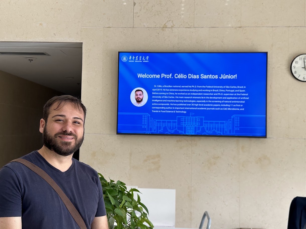 Dr. Célio Dias Santos Júnior Joins AI-Meat Lab at HZAU
