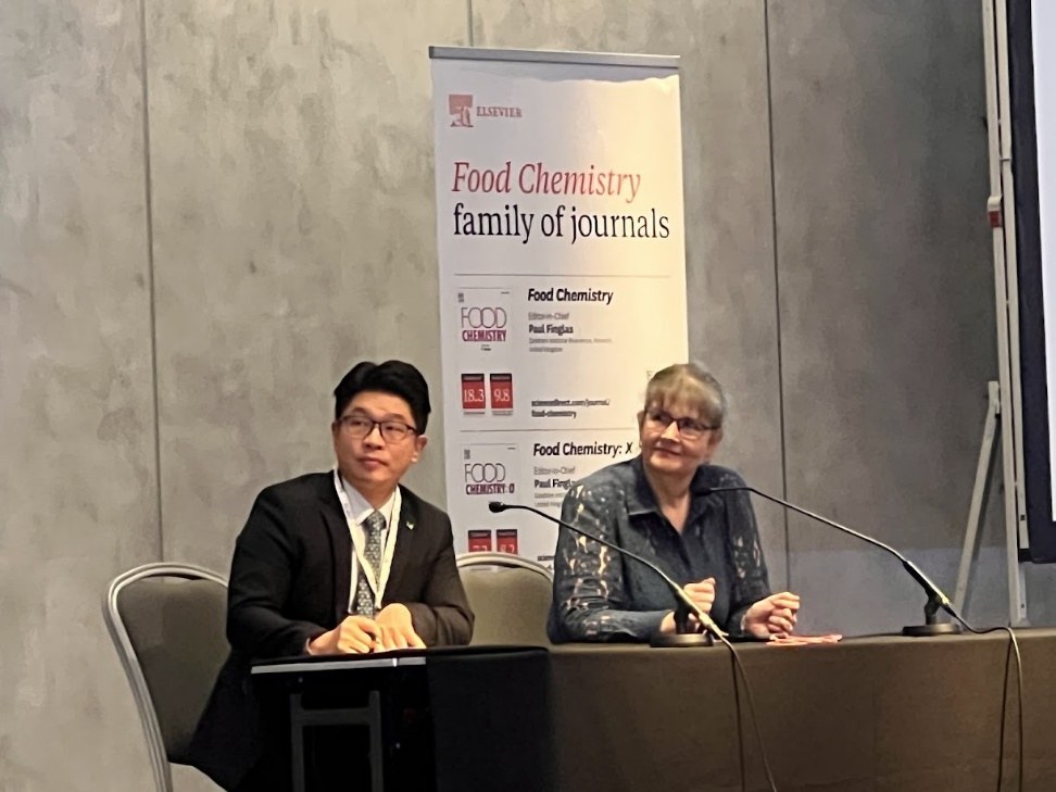 Prof. Haizhou Wu Participates in the 4th Food Chemistry Conference in Glasgow